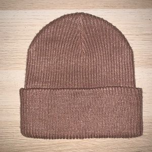 Main Character (Aritzia) Beanie